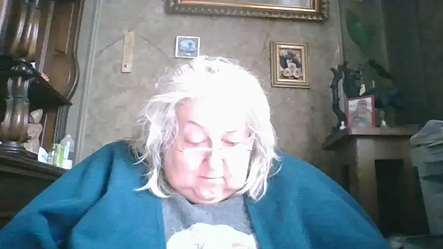 Snapshot of Lala-Love56 chatting on 10, 11, 2025 Lala-Love56 online show from 10, 11, 2025