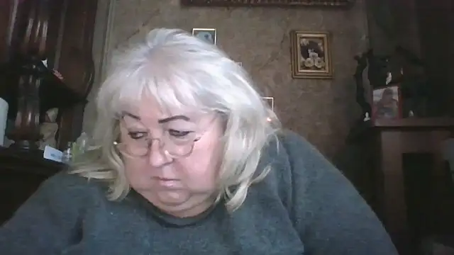 Snapshot of Lala-Love56 chatting on 27, 11, 2025 Lala-Love56 online show from 27, 11, 2025