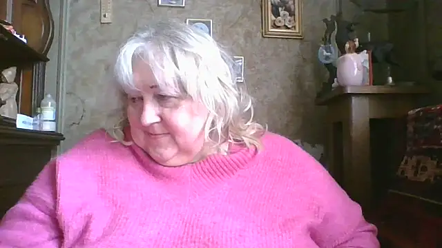 Lala-Love56 online show from 8, 4, 2026