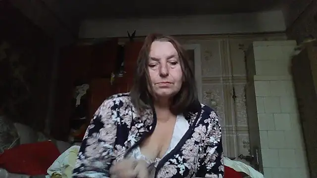 AnnaLive570 online show from 4, 12, 2025