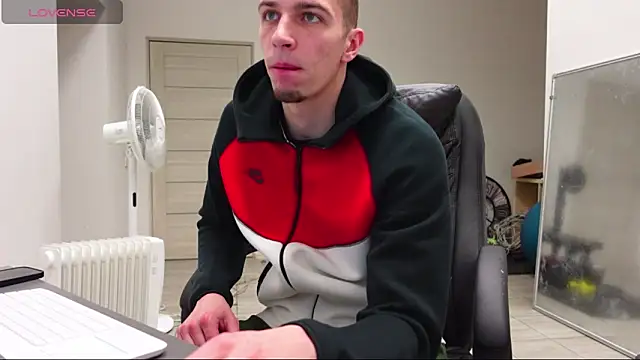 Ryan Dozer online show from 29, 3, 2026