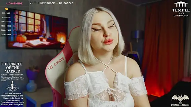 Wounded Goddess  online show from 9, 11, 2025