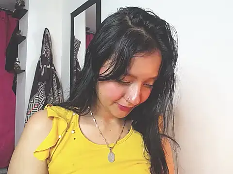 charlottekiss99 online show from 15, 12, 2025