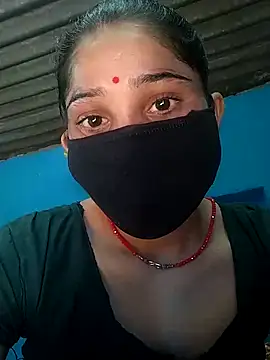 Snapshot of Hot_cupal chatting on 12, 11, 2025 Hot cupal online show from 12, 11, 2025