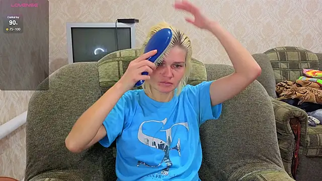 SaraSnow  online show from 16, 12, 2025