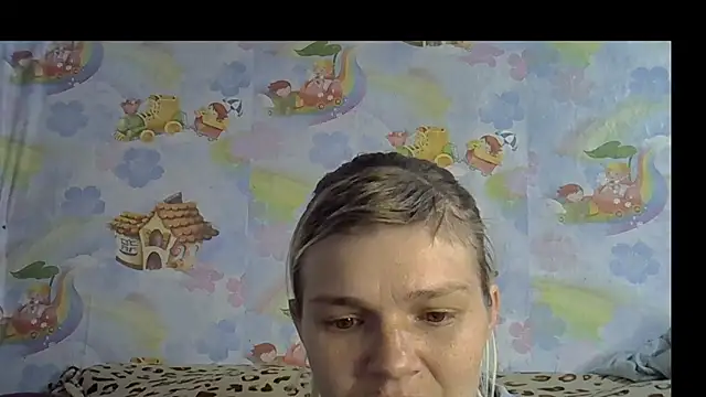 SaraSnow  online show from 28, 4, 2026