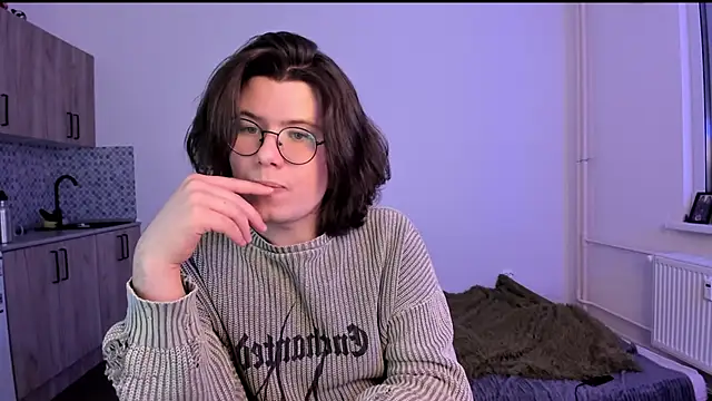 Derek Shameless online show from 25, 2, 2026