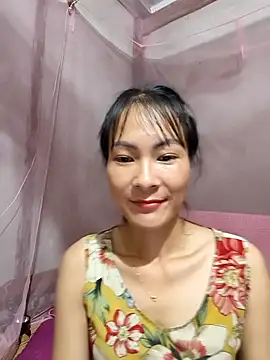 Yumyum kiw online show from 9, 9, 2025