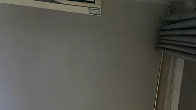 Fengbaby-555 online show from 24, 11, 2025