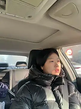 Fengbaby-555 online show from 7, 2, 2026