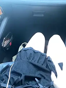 Snapshot of Newpussy_at_strip chatting on 21, 11, 2025 Newpussy at strip online show from 21, 11, 2025