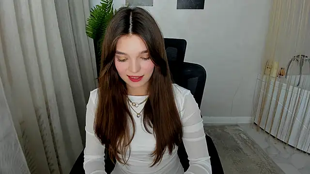 DivineAmour online show from 18, 11, 2025