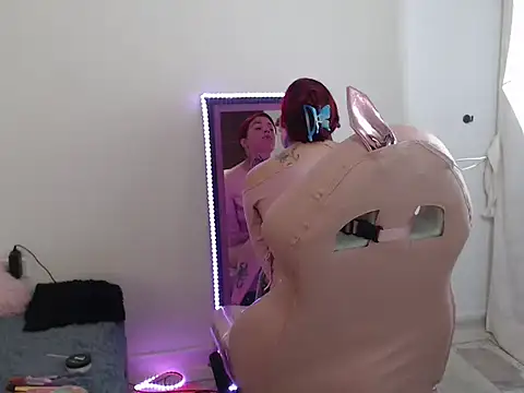 Snapshot of Maddy_Vicius19 chatting on 21, 9, 2025 Maddy Vicius19 online show from 21, 9, 2025