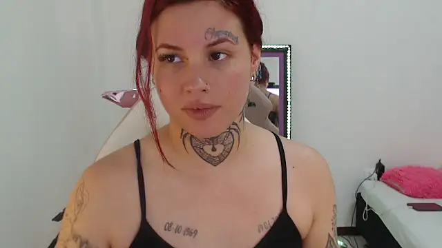 Snapshot of Maddy_Vicius19 chatting on 6, 10, 2025 Maddy Vicius19 online show from 6, 10, 2025