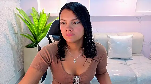 Snapshot of antonela_tp chatting on 17, 9, 2025 antonela tp online show from 17, 9, 2025