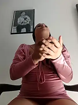 Shell Latina online show from 8, 11, 2025