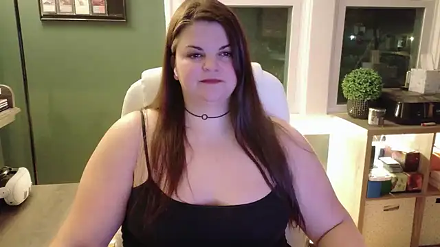 PlayWithBrittany online show from 2, 12, 2025