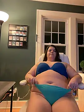 PlayWithBrittany online show from 19, 12, 2025