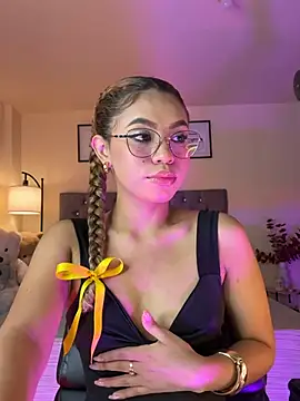 Snapshot of OxanaFedorova1- chatting on 19, 2, 2026 OxanaFedorova1- online show from 19, 2, 2026