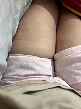 luzmelzinha online show from 30, 9, 2025