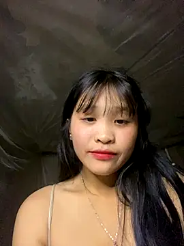 Snapshot of mika-bae chatting on 8, 10, 2025 mika-bae online show from 8, 10, 2025