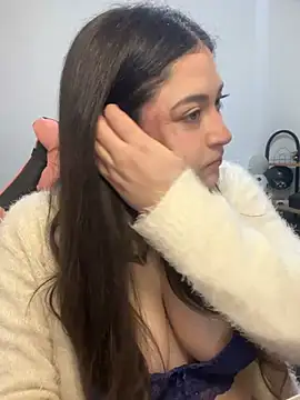 valentinauwu online show from 4, 7, 2026
