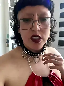 Snapshot of kinkydolly666 chatting on 18, 9, 2025 kinkydolly666 online show from 18, 9, 2025