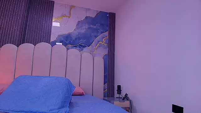 abbyrouss  online show from 1, 4, 2026