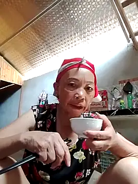 -Xuka-200 online show from 15, 9, 2025