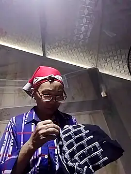 -Xuka-200 online show from 26, 9, 2025