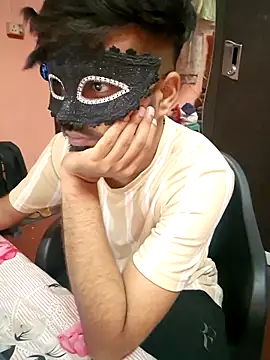 soniriyaa010101 online show from 13, 3, 2026