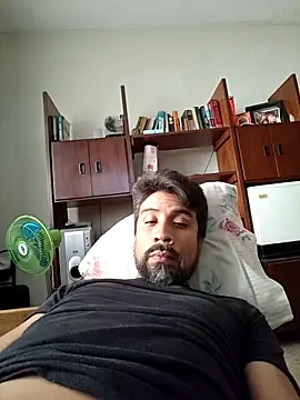 Snapshot of Mac50rus chatting on 30, 9, 2025 Mac50rus online show from 30, 9, 2025