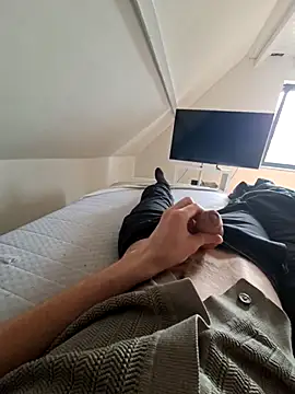 yannickpoma online show from 17, 4, 2026