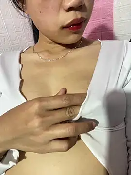 Mollie jane online show from 18, 12, 2025