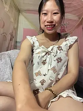 Snapshot of Mollie_jane chatting on 7, 7, 2026 Mollie jane online show from 7, 7, 2026