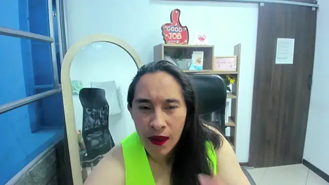 LeilaSmith  online show from 4, 11, 2025