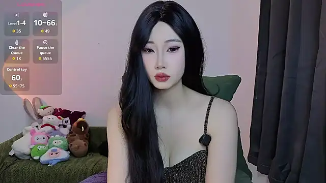 Snapshot of Boa0105 chatting on 10, 10, 2025 Boa0105 online show from 10, 10, 2025