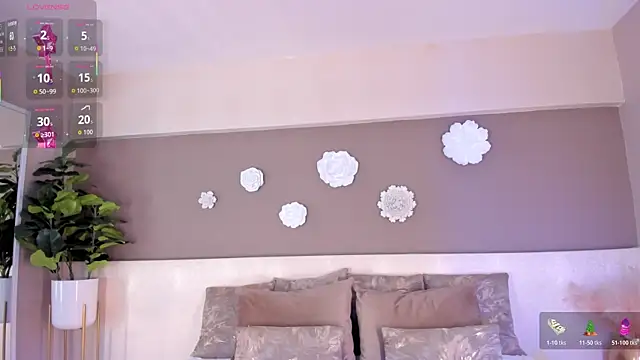 VictoriaShelby online show from 24, 11, 2025