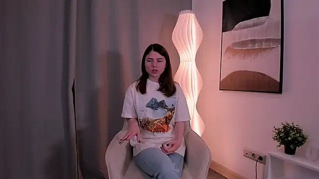 Snapshot of KeikoWideman chatting on 10, 9, 2025 KeikoWideman online show from 10, 9, 2025
