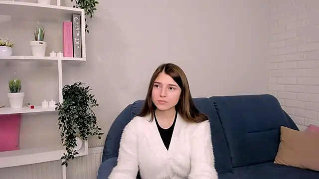 Snapshot of KeikoWideman chatting on 15, 9, 2025 KeikoWideman online show from 15, 9, 2025