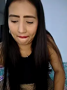 Snapshot of ellafrost-1 chatting on 18, 9, 2025 ellafrost-1 online show from 18, 9, 2025