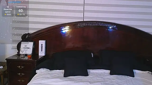 Snapshot of Lia_Teen chatting on 18, 9, 2025 Lia Teen online show from 18, 9, 2025