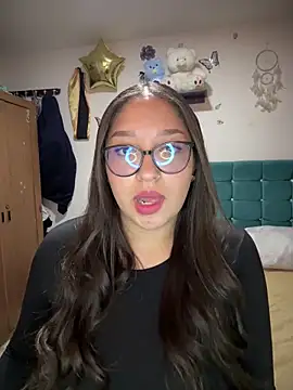 Snapshot of Whiitney_Bloom chatting on 15, 9, 2025 Whiitney Bloom online show from 15, 9, 2025