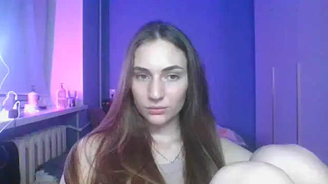 Snapshot of Zulenaa chatting on 8, 7, 2026 Zulenaa online show from 8, 7, 2026