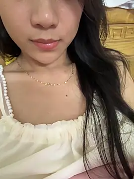 Snapshot of Chery-eva chatting on 14, 9, 2025 Chery-eva online show from 14, 9, 2025