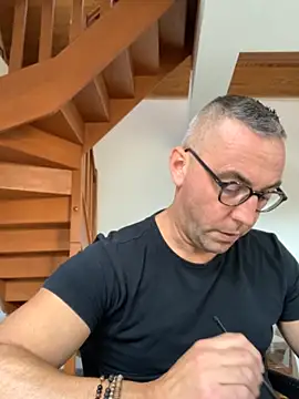 Marronglace1 online show from 7, 10, 2025