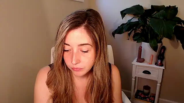 SuggestiveBehavior online show from 7, 10, 2025