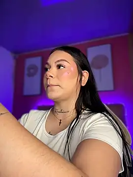 Snapshot of Megaan__More chatting on 15, 7, 2026 Megaan More online show from 15, 7, 2026