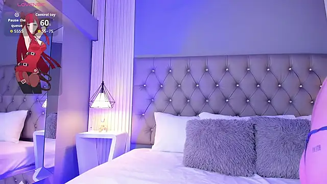 LunaBloomn online show from 18, 11, 2025