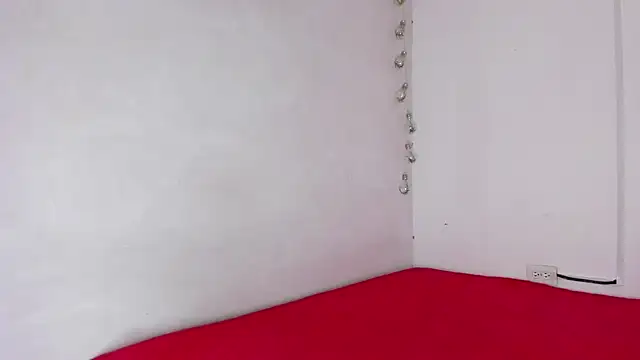 Snapshot of incogniitolove_ chatting on 6, 10, 2025 incogniitolove  online show from 6, 10, 2025